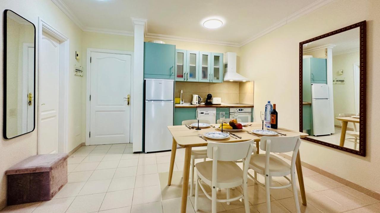 Sunset Apart, Large Terrace, Pool, Best Location! 푸에르토 데 산티아고 외부 사진